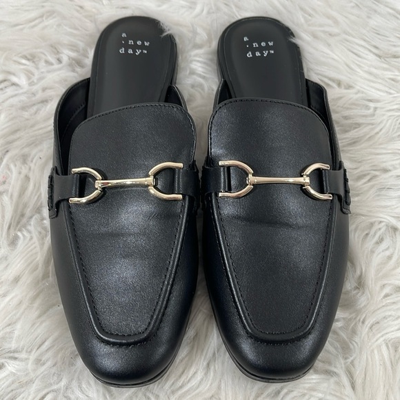 A NEW DAY SANDY MULE FLATS SIZE 8 BLACK - Picture 2 of 11